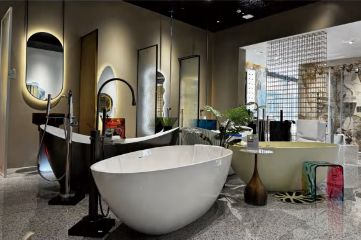 Sanitary ware aisle in Hall 2 — VIGOHOME service gallery, Foshan, China